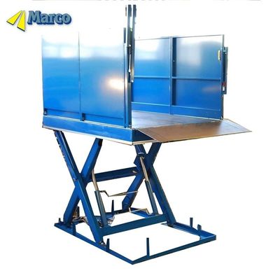 میز لیفت هائیدرولیک بارگذاری دو قله ای با فلپ های بارگیری دو قله و دستگیره های سفارشی