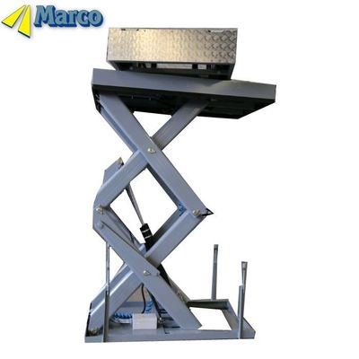 میز گردشی هیدرولیک بر روی میز بلند قیچی هیدرولیک برای کارگاه نقاشی